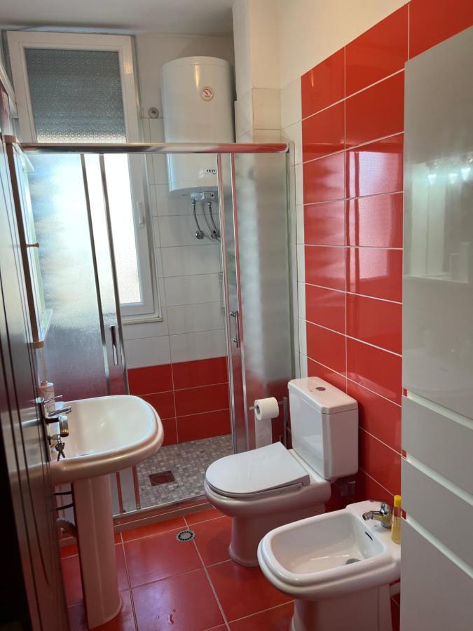 City Center Apartment In Shkodër エクステリア 写真