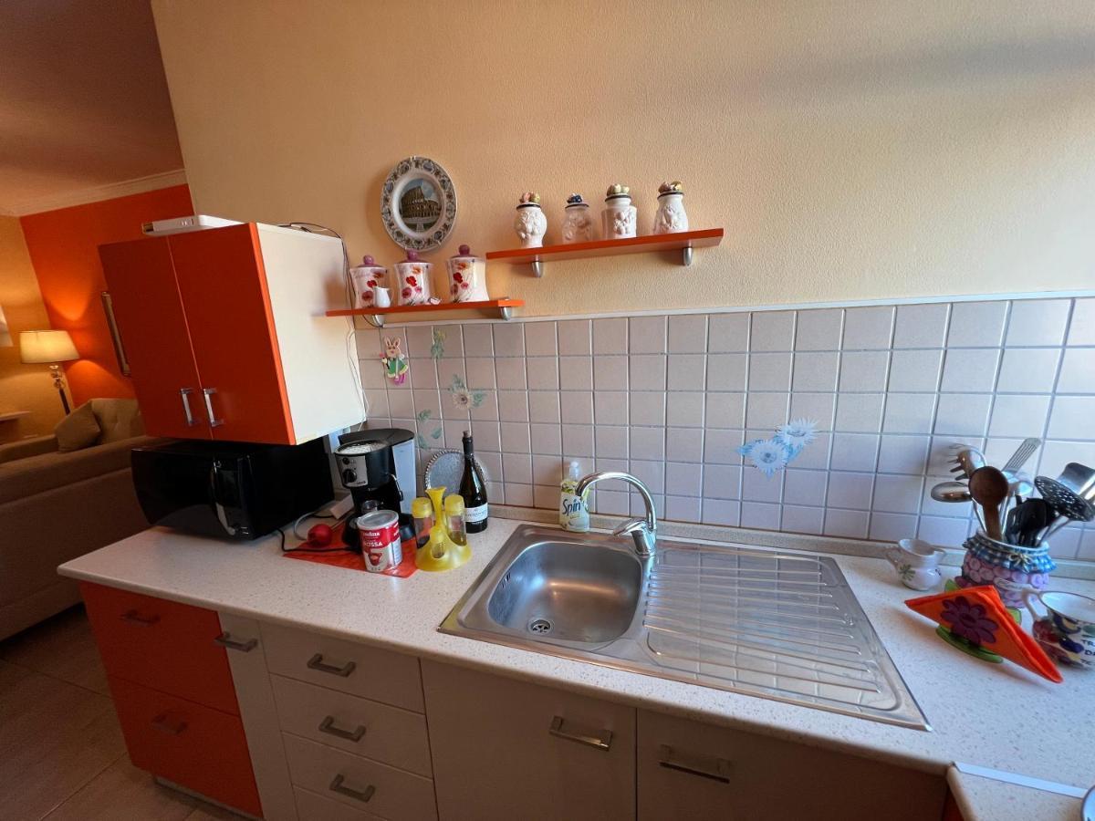 City Center Apartment In Shkodër エクステリア 写真