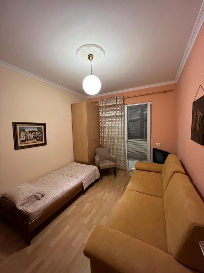 City Center Apartment In Shkodër エクステリア 写真